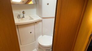 Jeanneau Sun Odyssey 42 DS for sale 2012 - photo 42