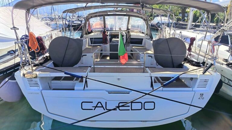 Dufour 470