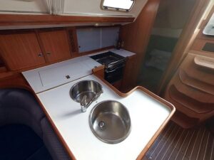 2002 Elan 40 sailing yacht for sale - photo 3