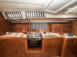 2002 Oceanis 473 sailing yacht for sale - photo 10