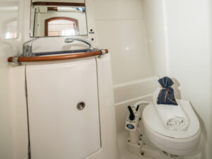 2002 Oceanis 473 sailing yacht for sale - photo 12
