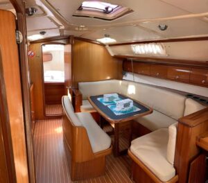 2003 Bavaria 38 sailing yacht for sale - Interior image
