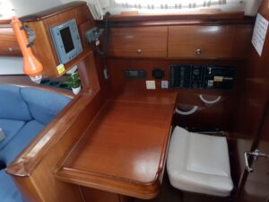 2003 Bavaria 41 sailing yacht for sale - photo 7