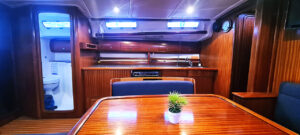 2003 Bavaria 44 sailing yacht for sale - photo 2