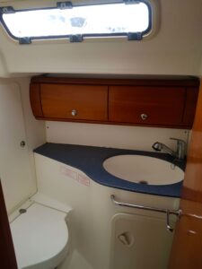 2003 Bavaria 44 sailing yacht for sale - photo 5