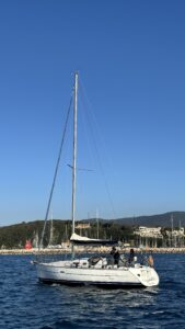 2004 Oceanis 323 sailing yacht for sale - photo 11