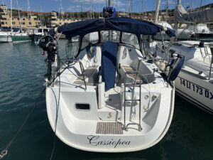 2004 Oceanis 323 sailing yacht for sale - photo 25