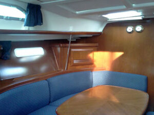 2004 Oceanis 393 sailing yacht for sale - photo 10