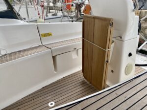 2005 Bavaria 32 Cruiser sailing yacht for sale - photo 5