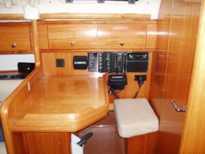 2005 Bavaria 32 Cruiser sailing yacht for sale - photo 8