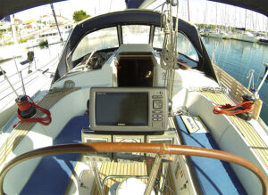 2005 Grand Soleil 43 sailing yacht for sale - GPS Plotter