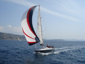 2005 Grand Soleil 43 sailing yacht for sale - photo 4