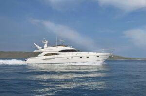 2006 Princess V65 motor yacht for sale - photo 10