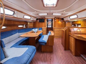 2007 Bavaria 50 Cruiser sailing yacht for sale - Interior image