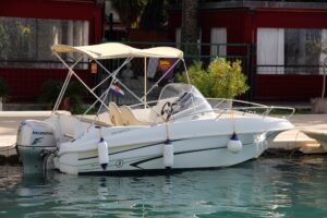 2008 Beneteau Flyer 550 Open motor yacht for sale - photo 2