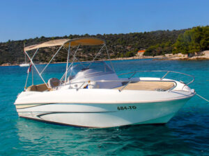 2008 Beneteau Flyer 550 Open motor yacht for sale - Interior image