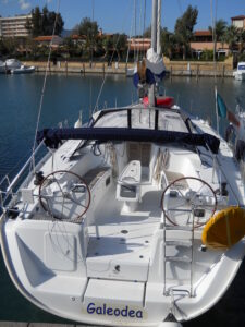2008 Cyclades 50.5 sailing yacht for sale - photo 2