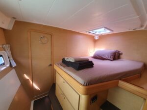 2008 Lagoon 420 catamaran for sale - photo 7