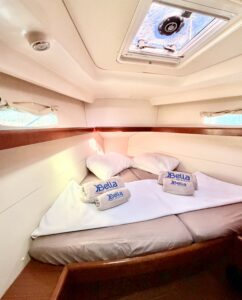 2008 Oceanis 40 sailing yacht for sale - photo 15