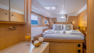 2009 Lagoon 500 catamaran for sale - photo 5