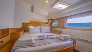 2009 Lagoon 500 catamaran for sale - photo 7