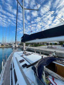 2009 Sun Odyssey 42 i sailing yacht for sale - photo 16