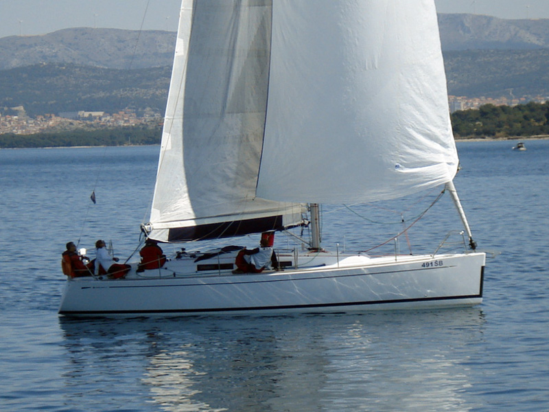 Grand Grand Soleil 37