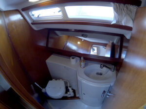 2010 Grand Soleil 37 sailing yacht for sale - Bathroom