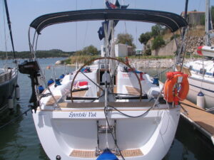 2010 Grand Soleil 37 sailing yacht for sale - photo 8