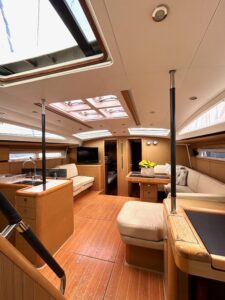 2010 Jeanneau 57 sailing yacht for sale - photo 10