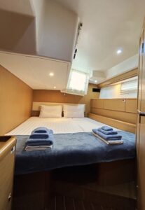 2010 Jeanneau 57 sailing yacht for sale - photo 11