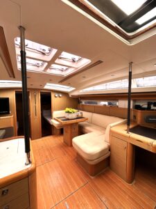 2010 Jeanneau 57 sailing yacht for sale - photo 13