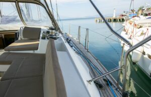 2010 Jeanneau 57 sailing yacht for sale - photo 16