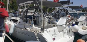 2010 Oceanis 34 sailing yacht for sale - photo 5