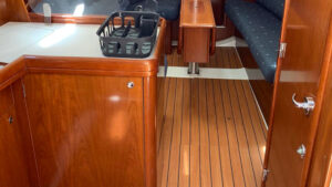 2010 Oceanis 343 sailing yacht for sale - photo 13
