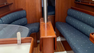 2010 Oceanis 343 sailing yacht for sale - photo 8