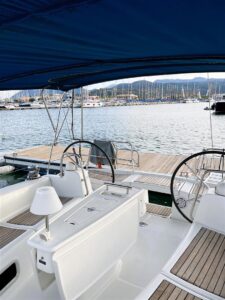 2010 Oceanis 43 sailing yacht for sale - photo 20