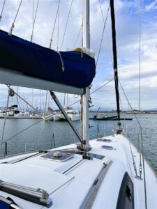 2010 Oceanis 43 sailing yacht for sale - photo 9