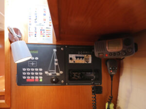2011 Bavaria Cruiser 40 sailing yacht for sale - photo 24