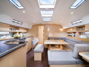 2011 Bavaria Cruiser 45 sailing yacht for sale - Interior image