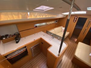 2011 Jeanneau 53 sailing yacht for sale - photo 6