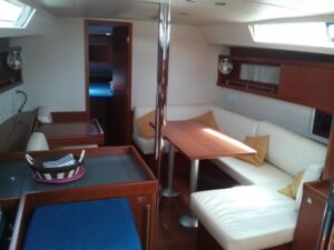 2013 Oceanis 41 sailing yacht for sale - Interior image