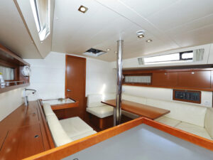 2013 Oceanis 41 sailing yacht for sale - Interior image
