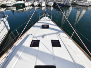 2013 Oceanis 41 sailing yacht for sale - photo 2
