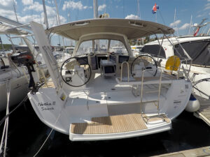 2013 Oceanis 45 sailing yacht for sale - Oceanis 45
