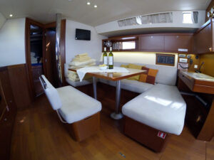 2013 Oceanis 45 sailing yacht for sale - Oceanis 45