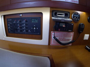 2013 Oceanis 45 sailing yacht for sale - Oceanis 45