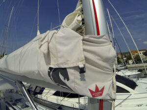 2013 Oceanis 45 sailing yacht for sale - Oceanis 45