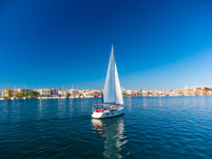 2014 Bavaria 37 Cruiser sailing yacht for sale - ext 2