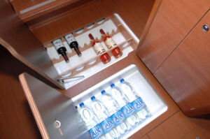 2014 Dufour 335 Grand Large sailing yacht for sale - Dufour 335 GL wine celler